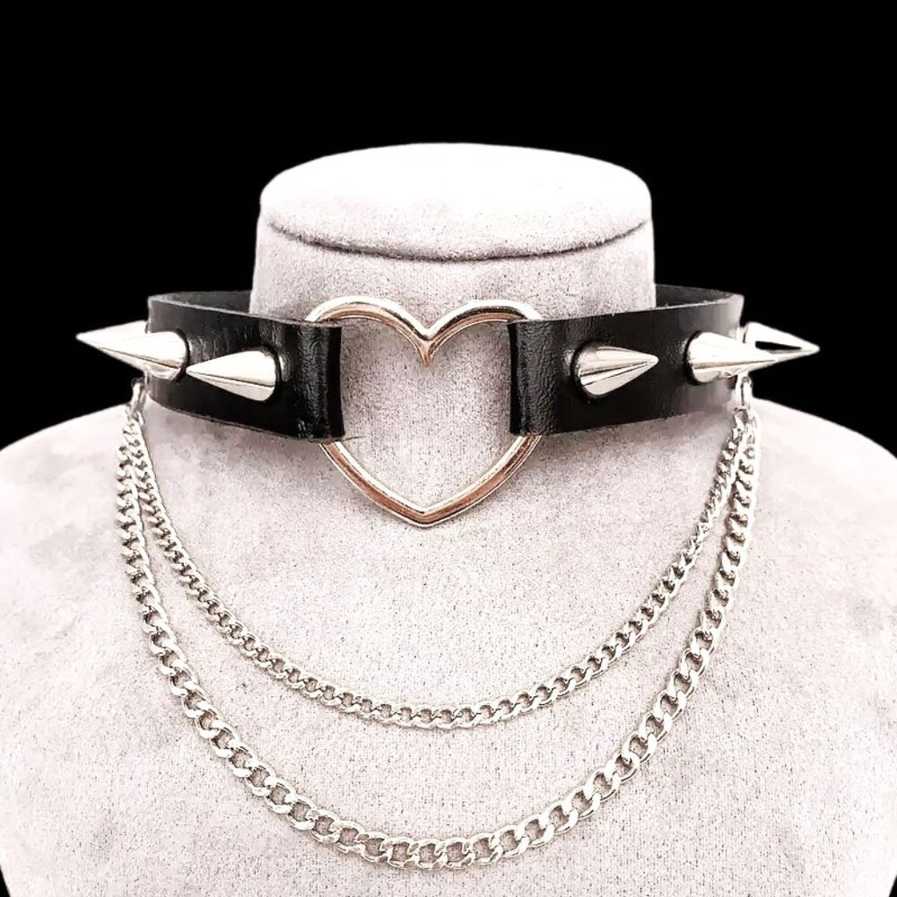 Leather Choker Spike Collar Heart Harness Edgy Bondage Chains Cosplay Sexy Neck